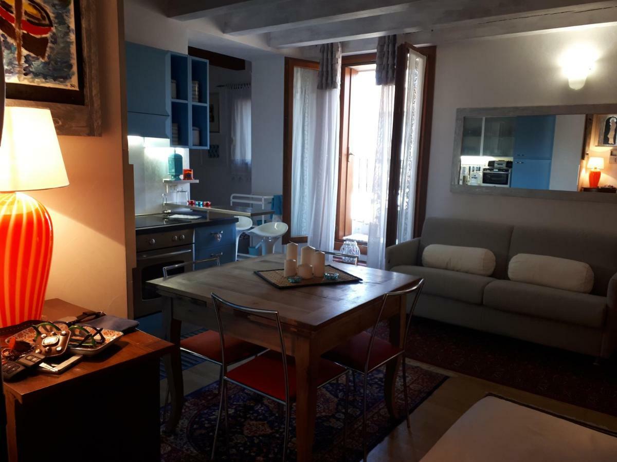 Mini Contra San Pietro Apartment วิเชนซา ภายนอก รูปภาพ
