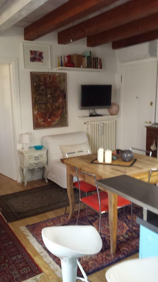 Mini Contra San Pietro Apartment วิเชนซา ภายนอก รูปภาพ