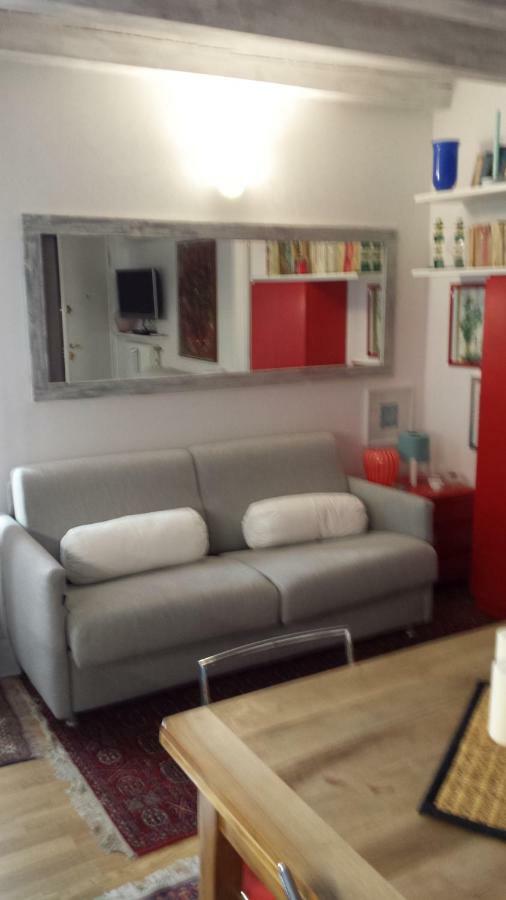 Mini Contra San Pietro Apartment วิเชนซา ภายนอก รูปภาพ